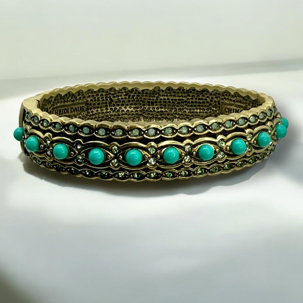 Vintage Heidi Daus Hinged Bangle Bracelet Turquoise Cabochon & Crystals Art Deco